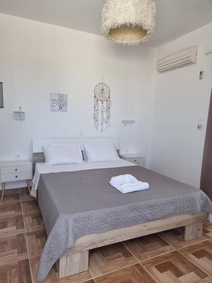 12 Senses Sea View Lejlighedshotel