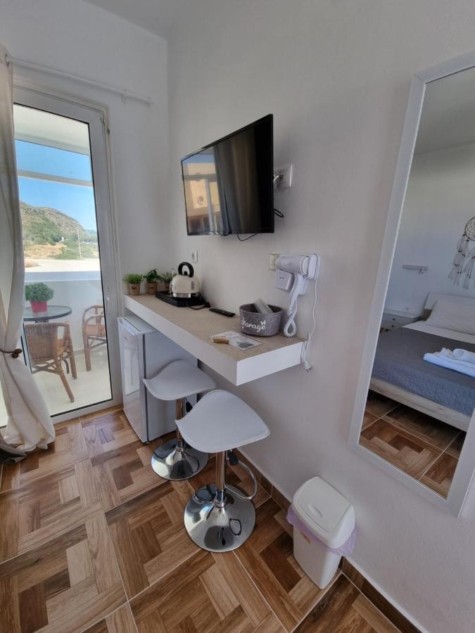 12 Senses Sea View Lejlighedshotel