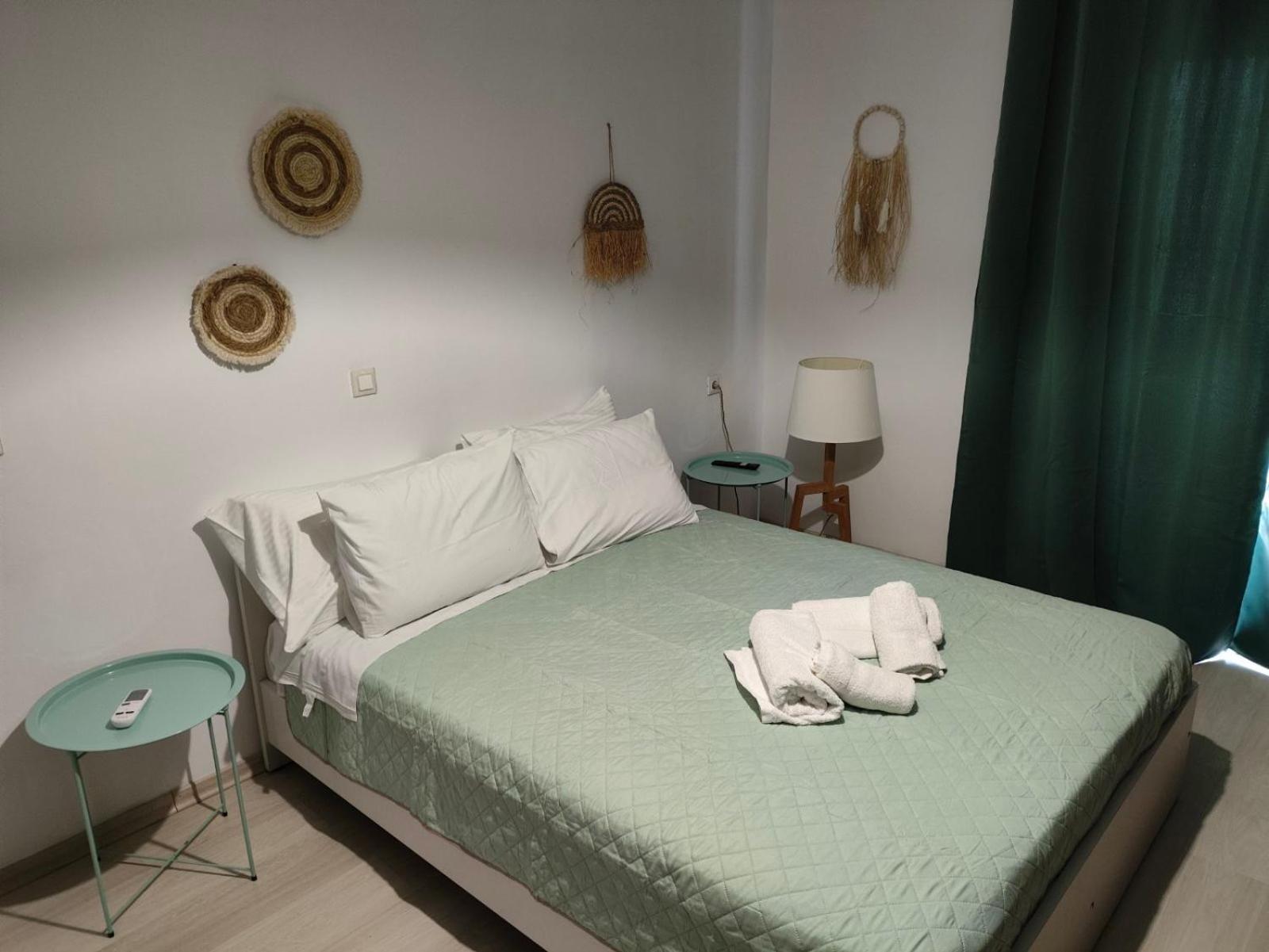 12 Senses Sea View *